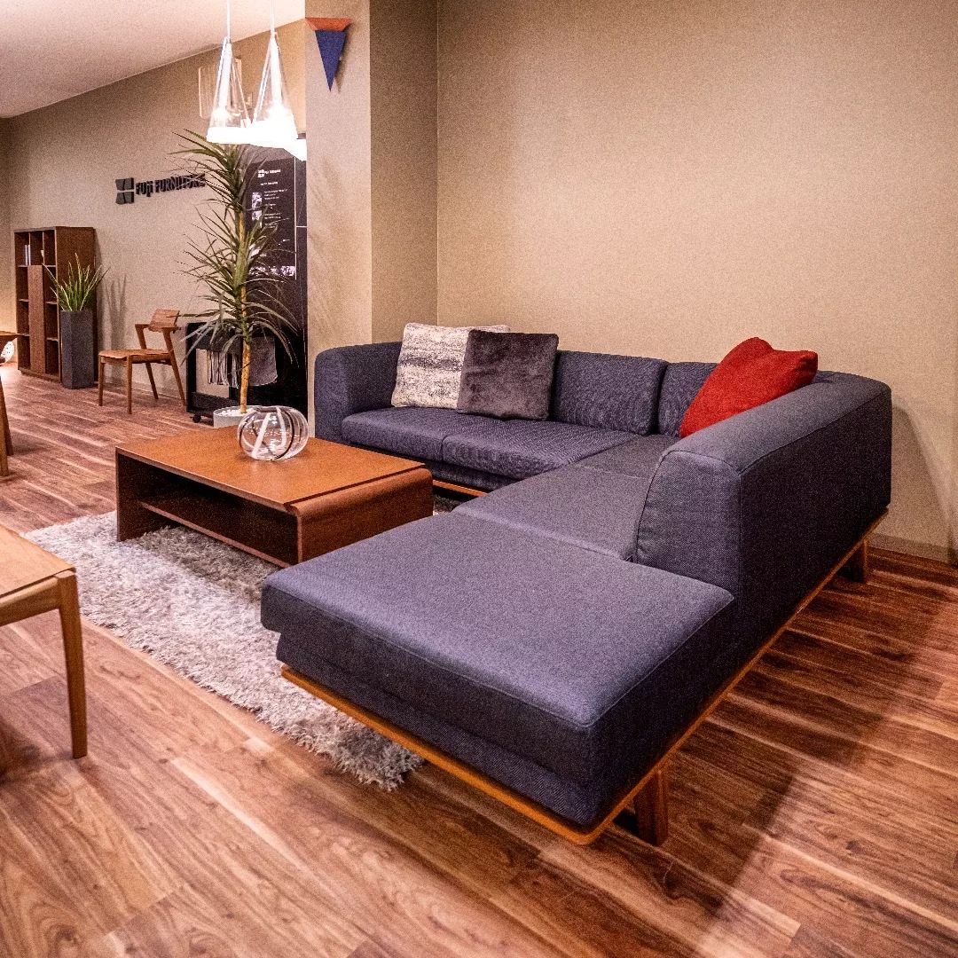 簡素的でいながらも質にこだわったこのソファ「Novo」～冨士ファニチア